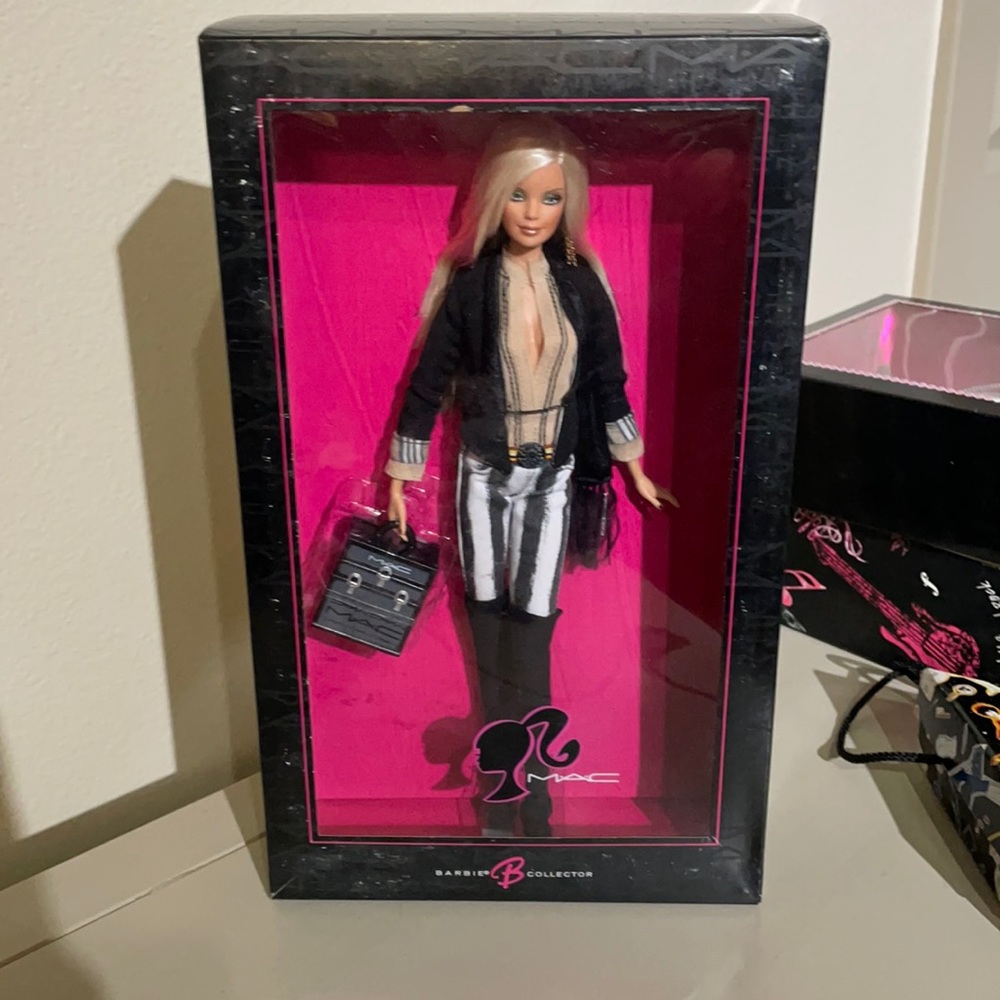 Mac Barbie